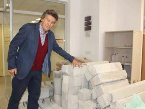 Zemin Değil, İhmaller Yıkıyor