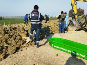 Hatay’da Cenazeler Defnediliyor