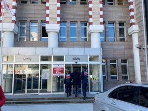 Kuşadası’nda 54 Yıl Hapis Cezası İle Aranan Firari Yakalandı