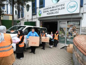 Güvenli Alanlara Yerleştirilen Depremzedelerin Tüm İhtiyaçları Karşılanıyor