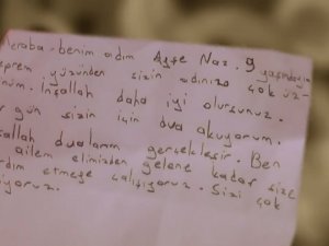 Oyuncaklarını Deprem Bölgesine Gönderen Miniğin Duygulandıran Notu