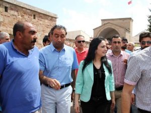 Hdp’li Yüksekdağ: "Savaşı Türkiye Halkları İstemiyor"