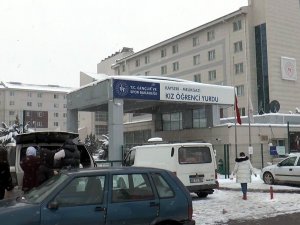 Kayseri’deki Yurtlarda 4 Bin 800 Depremzede Misafir Ediliyor
