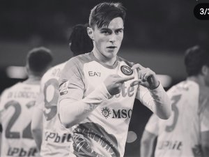 Eljif Elmas’tan Depremzedelere Destek