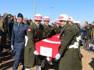 Onlarca Mezar Açıldı, Aynı Aileler Ve Komşuları Yan Yana Defin Edildi