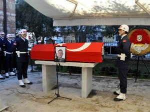 Deprem Şehidine Son Görev