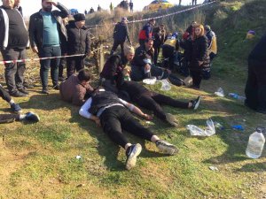 Manisa’da İşçi Servisine Tır Çarptı: 17 Yaralı