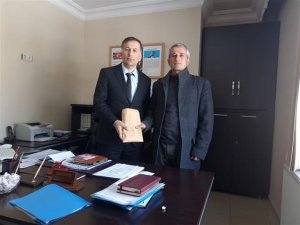 Hayırsever Vatandaşlardan Depremzedelere 20 Bin Tl Bağış