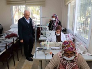 Akdenizli Kadınlar Depremzedeler İçin Seferber Oldu
