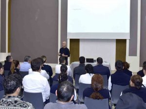 Otel Çalışanlarına, Depremzedeler İçin Doğru İletişim Eğitimi