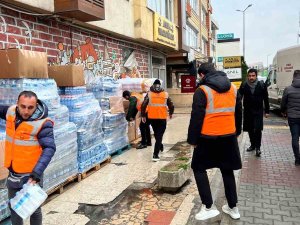 Trabzonlu Gençler Depremzedeler İçin Seferber Oldu