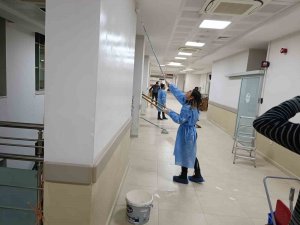 Hatay’da Zarar Gören Hastanenin Tadilatı Tamamlandı