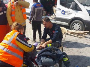 Antalya Büyükşehir Sağlık Ekipleri Deprem Bölgesinde Görev Başında