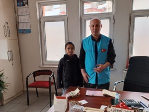 Kumbarasında Biriktirdiği Harçlıklarını Deprem Bölgesine Gönderdi