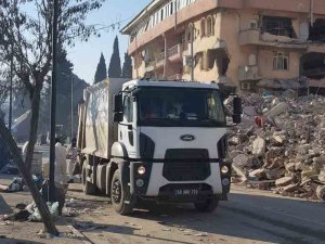 Deprem Bölgesine Ekip Ve Araç Desteği