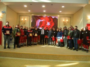 Kahramanlar Evine Döndü
