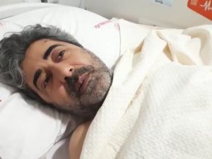 Depremde Kolunu Kaybeden Gazeteci Bodur “Bileğimizi Kopardık, Ama Hayatımızı Kurtardık”