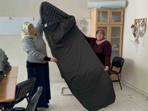 Niğde’den Yardımlar Devam Ediyor