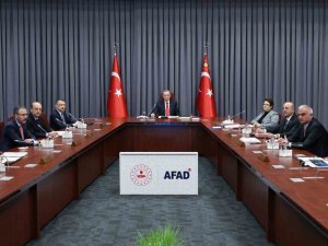 Kabine Toplantısı, Cumhurbaşkanı Recep Tayyip Erdoğan Başkanlığında Afad Merkez Binasında Başladı.