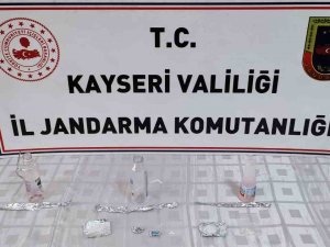 Jandarmadan Uyuşturucu Operasyonu