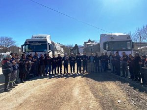 Hisarcık’tan Deprem Bölgesine 2 Tır Yakacak Odun Gönderildi