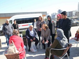 Mersin 200 Bin Depremzedeyi Ağırlıyor