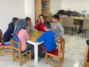 Depremzedeler İçin ’Psikososyal Krize Müdahale Ekibi’ Oluşturuldu