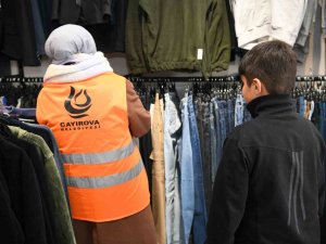 Sevince Mağazası Kapılarını Depremzedelere Açtı