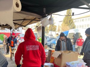 “Deprem Yardımlarınız Zayi Olmasın”