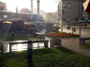Gümüşhane’ye 46 Gün Sonra Yağmur Yağdı