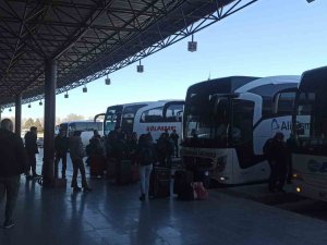 Uzaktan Eğitim Kararı Seferleri Doldurdu