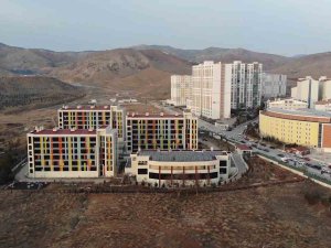 Kyk Yurtlarında Misafir Edilen Depremzedeler Yaşadıklarını Anlattı