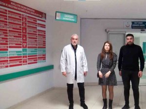 Kimsesiz Depremzede Hastalara Gönüllü Refakatçilik Yapıyorlar