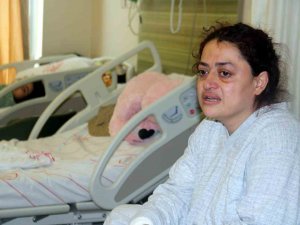 Tedavi Gören Depremzede Anne: "Sağlıkçılar Dondu, Ama Bizi Hiç Bırakmadılar"