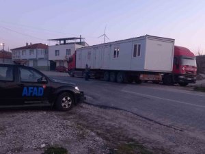 Kırkağaç’taki Konteynerler Deprem Bölgesine Gönderildi