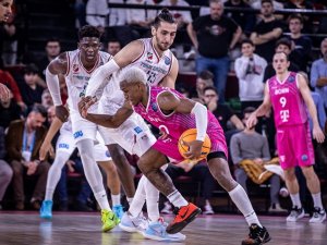 Karşıyakalı Ve Aliağalı Basketçilere Milli Davet