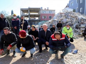 Akdeniz’de Yaralar Birlikte Sarılıyor