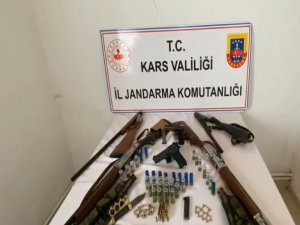 Kars’ta Jandarmadan Ruhsatsız Silah Operasyonu
