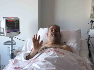 Enkaz Altında İdrarını İçerek 183 Saat Hayatta Kalmış