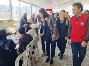 Afetzedeleri Yalnız Bırakmadılar