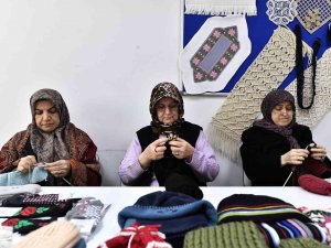 Osmek Kursiyerlerinden Depremzedeler İçin Dayanışma