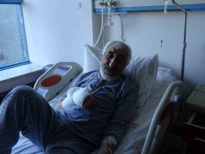 Depremzedeler Yaşadıklarını Anlattı: "Bina Bir Anda Alt Üst Oldu"