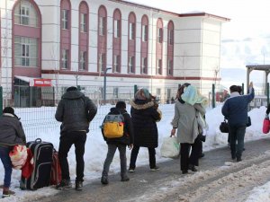 Sivas’ta 9 Bin 400 Depremzede Yurtlara Yerleştirildi