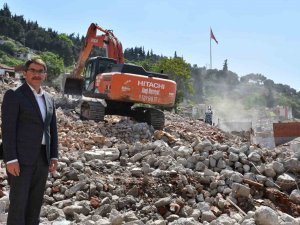 Manisa’nın En Büyük Kentsel Dönüşümü: 2 Yıl İçinde Evlerine Kavuşacaklar
