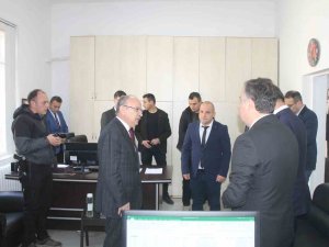 Vali Karadeniz, Turgutlu’da Depremzedeler İçin Üretim Yapan Atölyeleri Ziyaret Etti