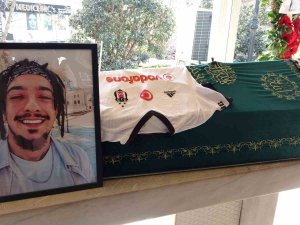 Rap Sanatçısı Maestro Maltepe’de Son Yolculuğuna Uğurlandı