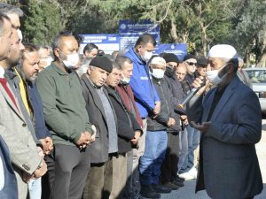 Depremde Hayatını Kaybeden Fethiyeli Sağlık Görevlisi Toprağa Verildi