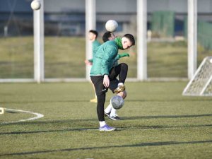 Bursaspor Çift Kale Maç Yaptı