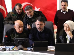 Depremden Etkilenen Kentlerde Mazot Ve Gübre Destekleri Nakit Ödenecek