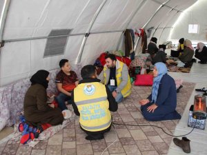 Depremden Etkilenen Vatandaşlara Psikolojik Destek Sürüyor
